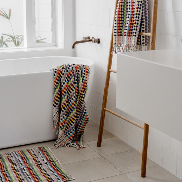 Caring for Turkish Towels 101: Expert Advice to Keep Your Towels Looking Like New