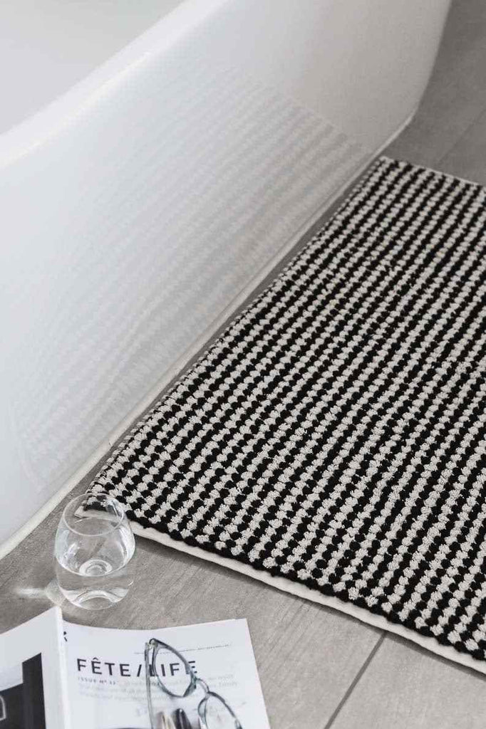 Black and white Turkish cotton bathroom towel set with pompoms